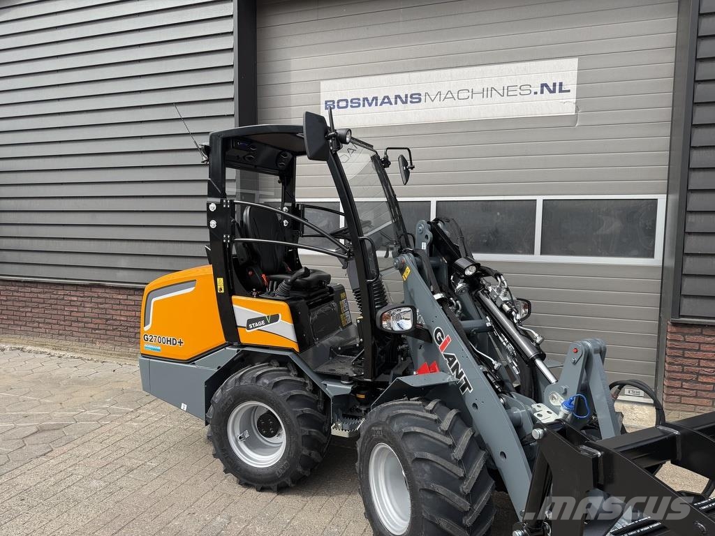 GiANT G2700 HD+ minishovel NIEUW agri uitvoering لوادر بعجل