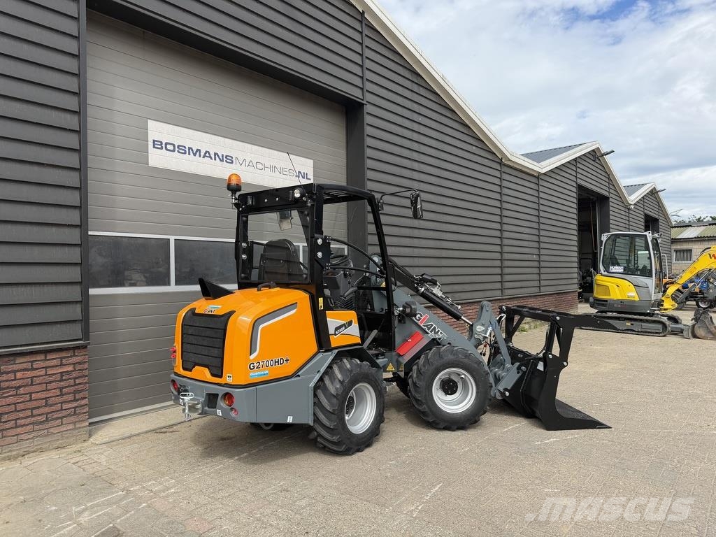 GiANT G2700 HD+ minishovel NIEUW agri uitvoering لوادر بعجل