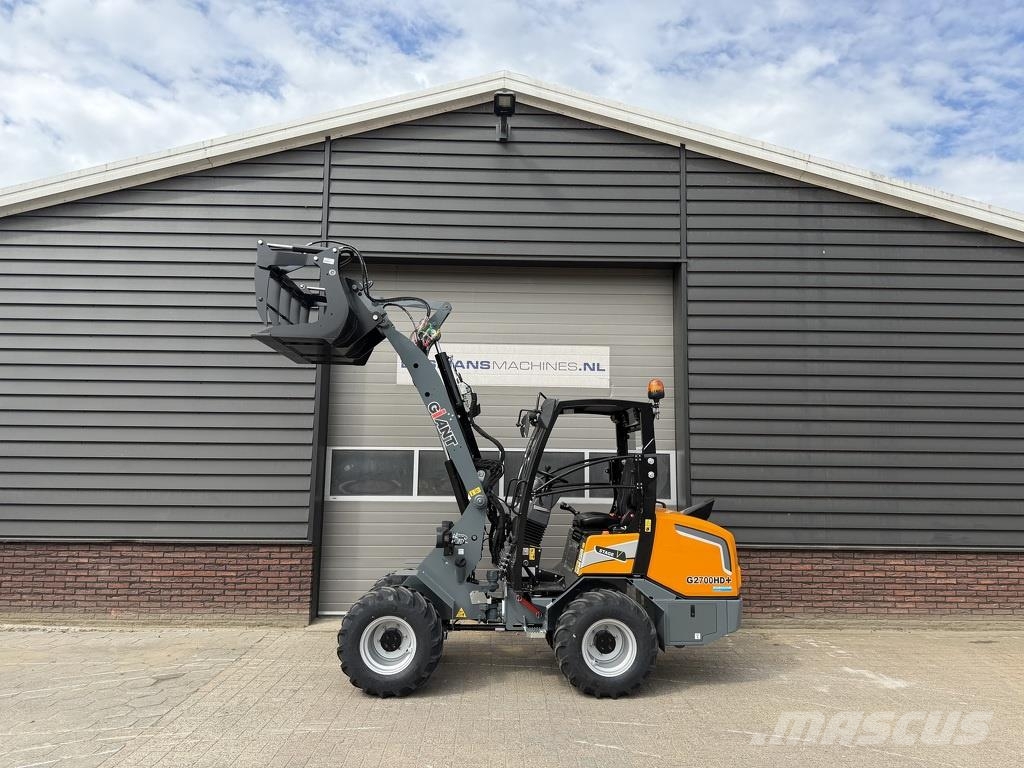 GiANT G2700 HD+ minishovel NIEUW agri uitvoering لوادر بعجل