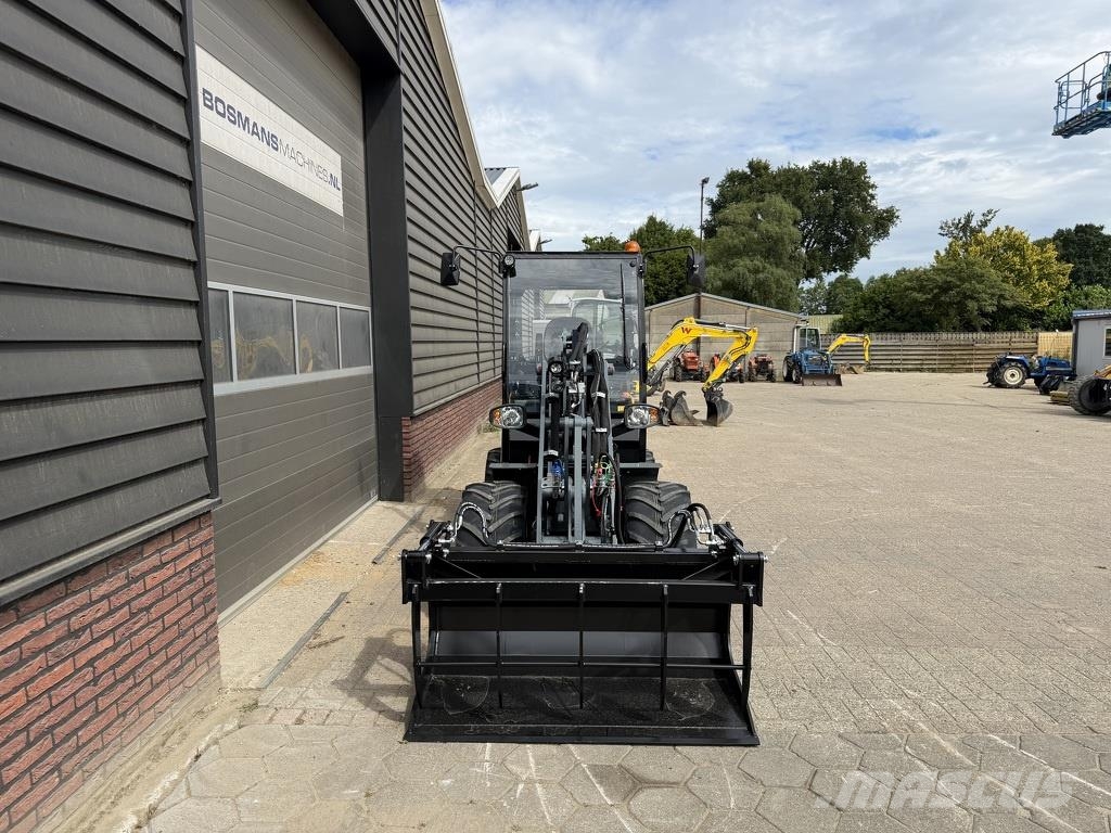 GiANT G2700 HD+ minishovel NIEUW agri uitvoering لوادر بعجل