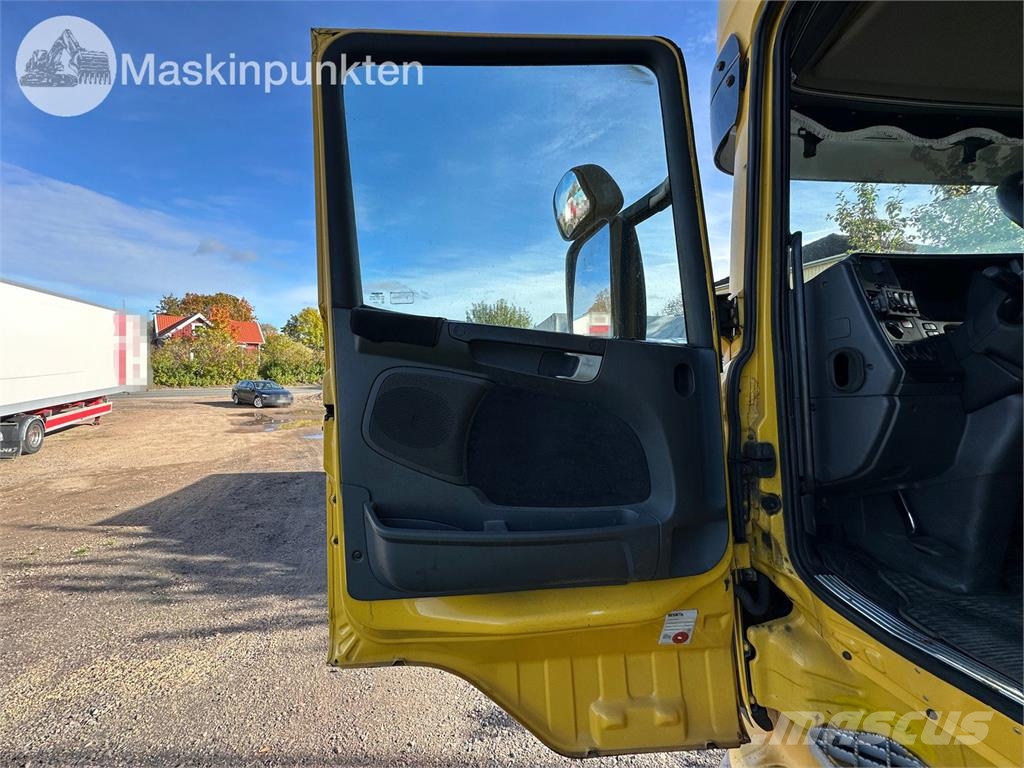 Scania R420LB6X2*4 Autocamioane