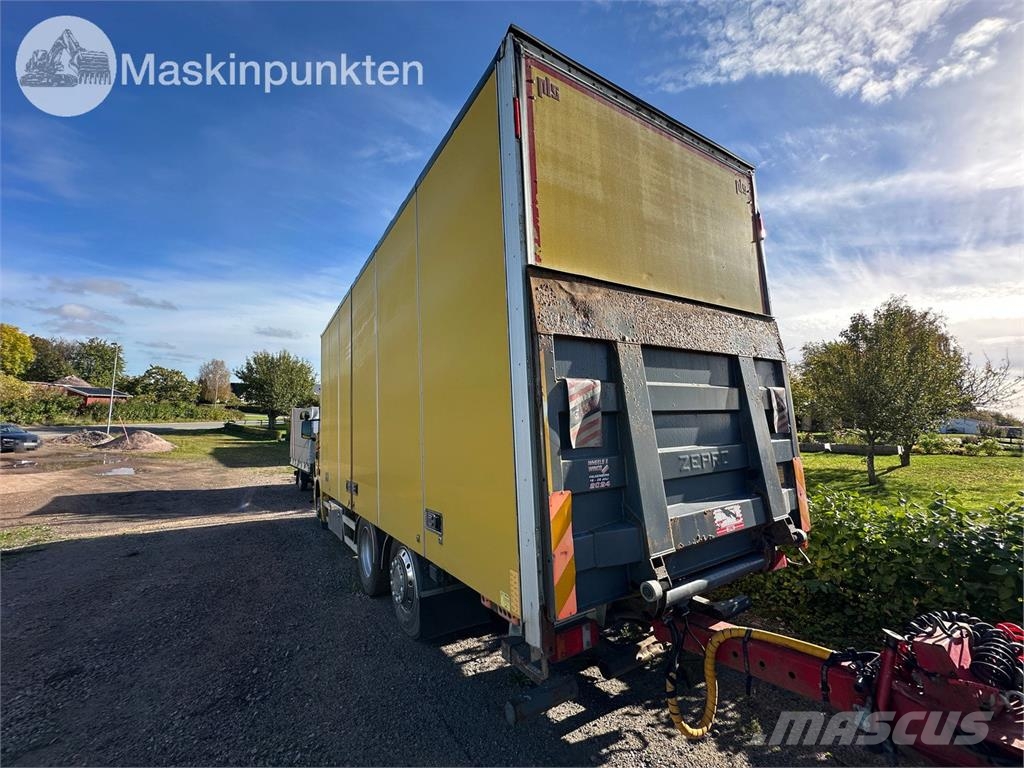 Scania R420LB6X2*4 Autocamioane