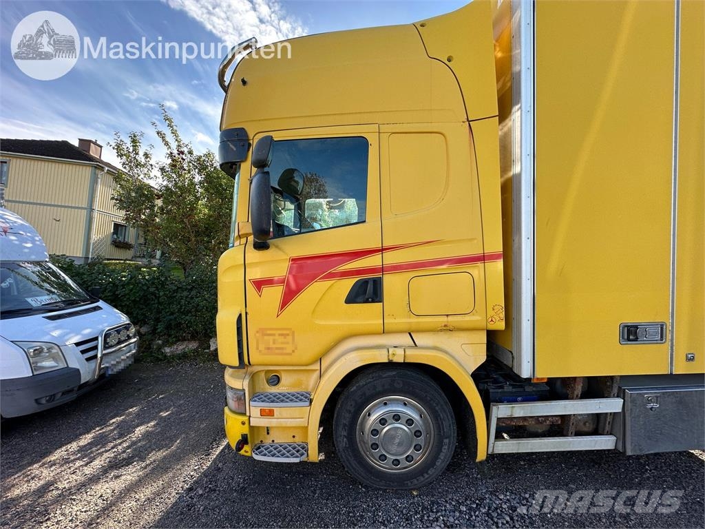 Scania R420LB6X2*4 Autocamioane