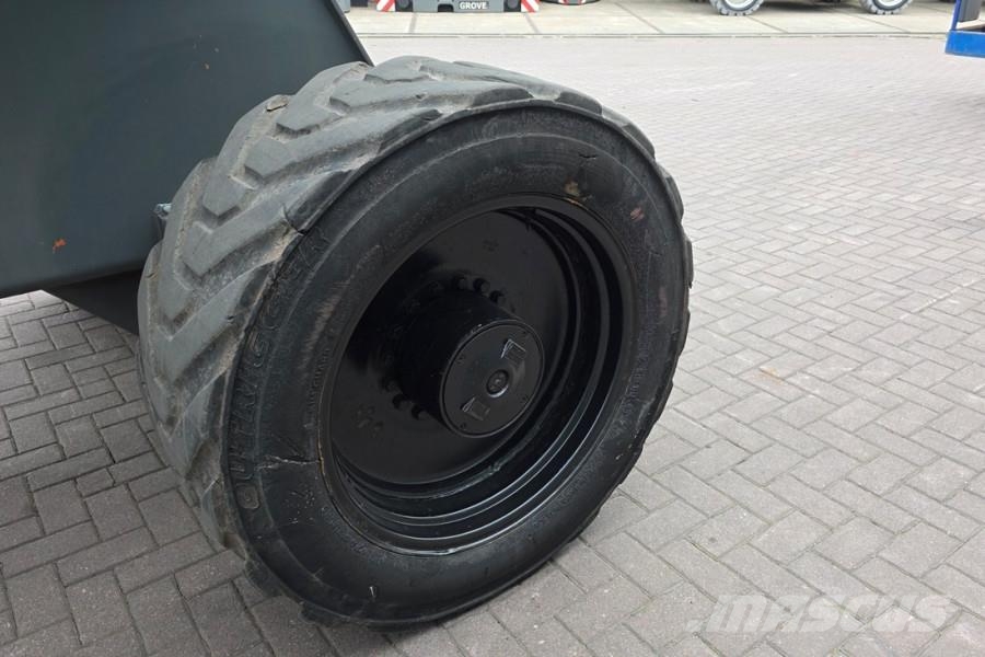 JLG 1250AJP Diesel, 4x4x4 Drive, 40.1m Working Height, Коленчатые подъемники