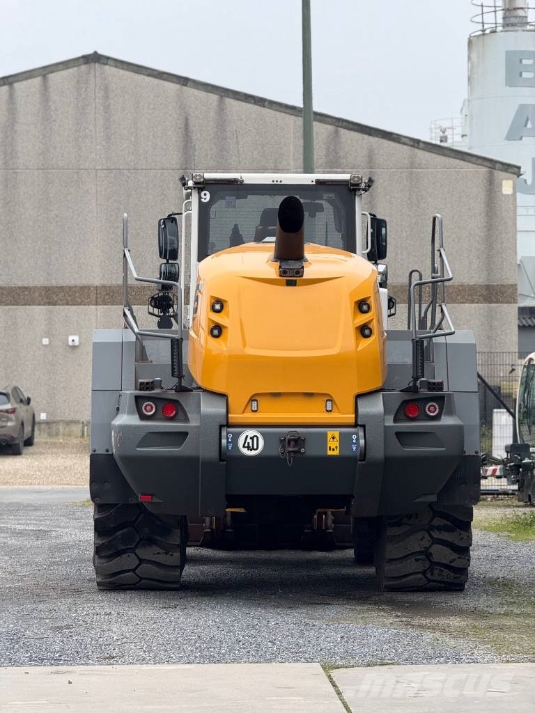 Liebherr L 586 X POWER / 2022 لوادر بعجل
