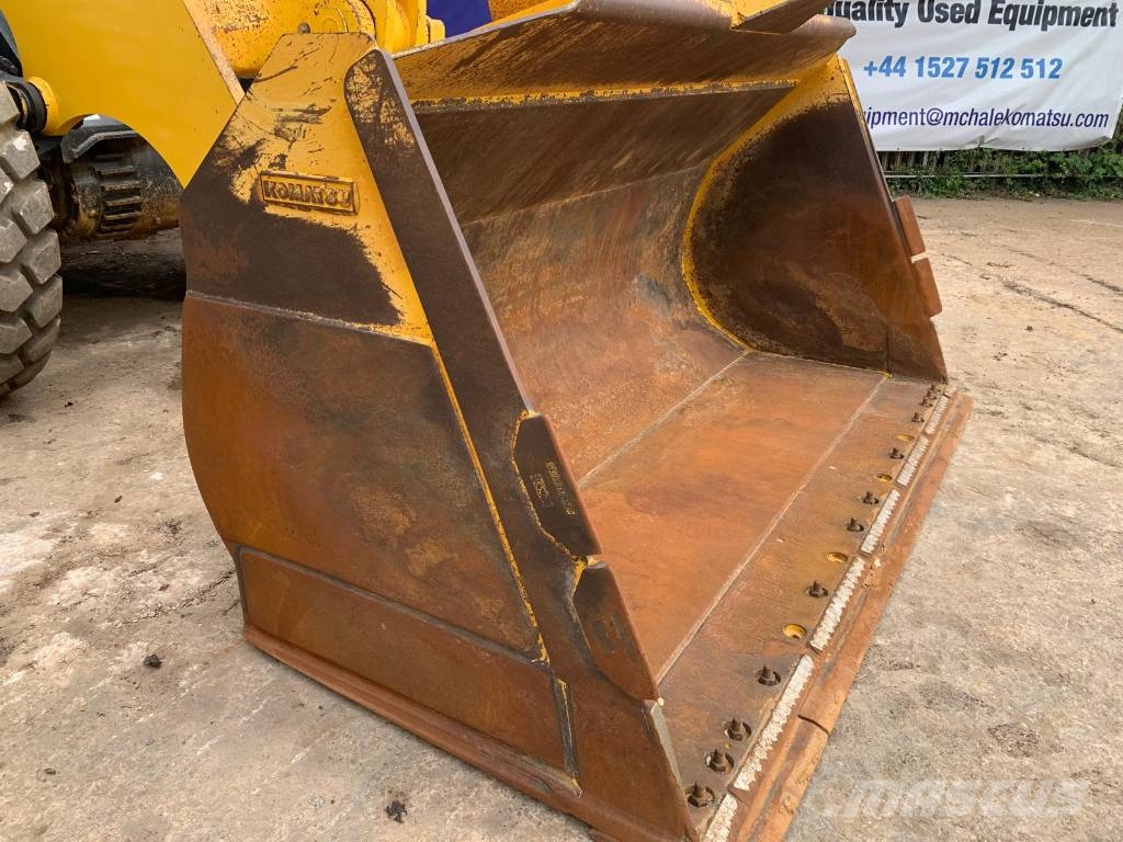 Komatsu WA470-8E0 Cargadoras sobre ruedas