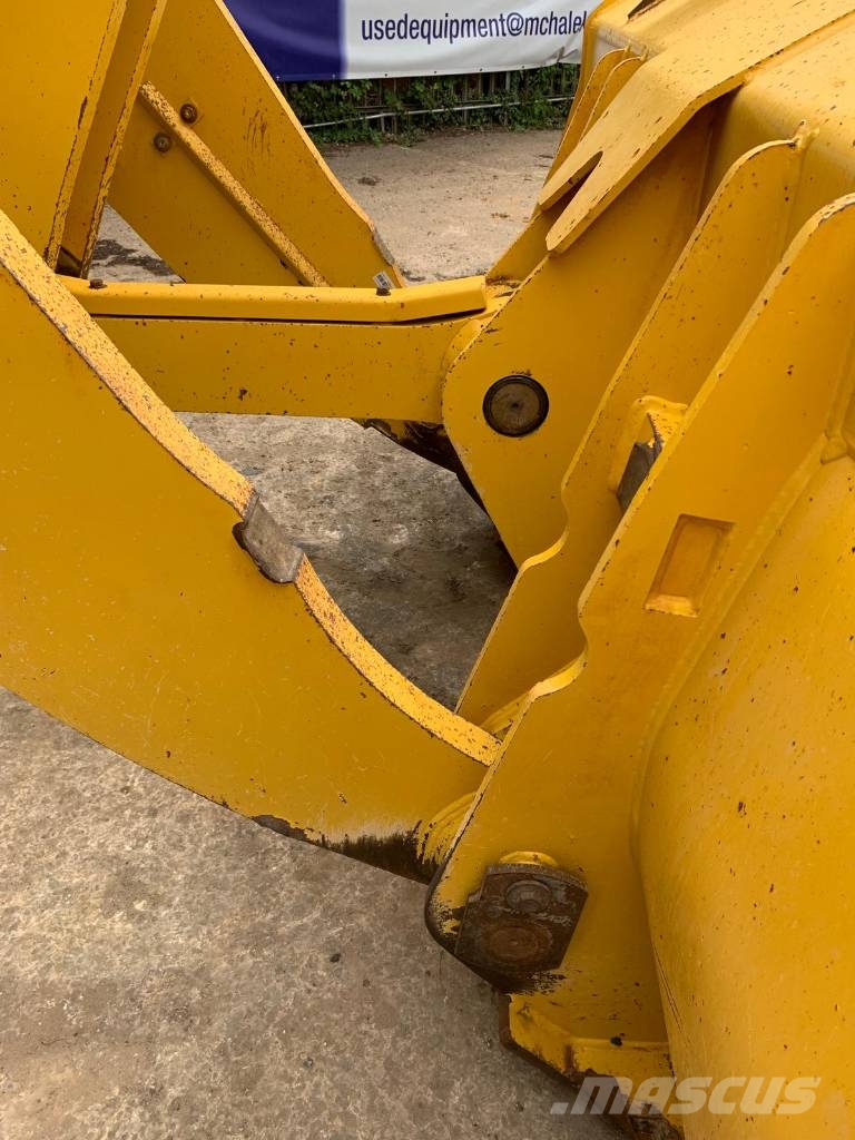 Komatsu WA470-8E0 Cargadoras sobre ruedas