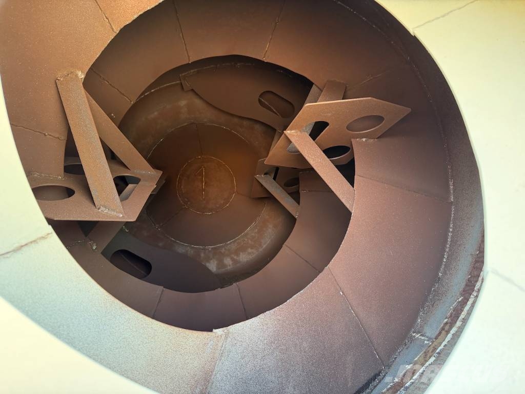 Merlo HJ Power ZY-1.8 Concrete Mixer Betong-/bruksblandare