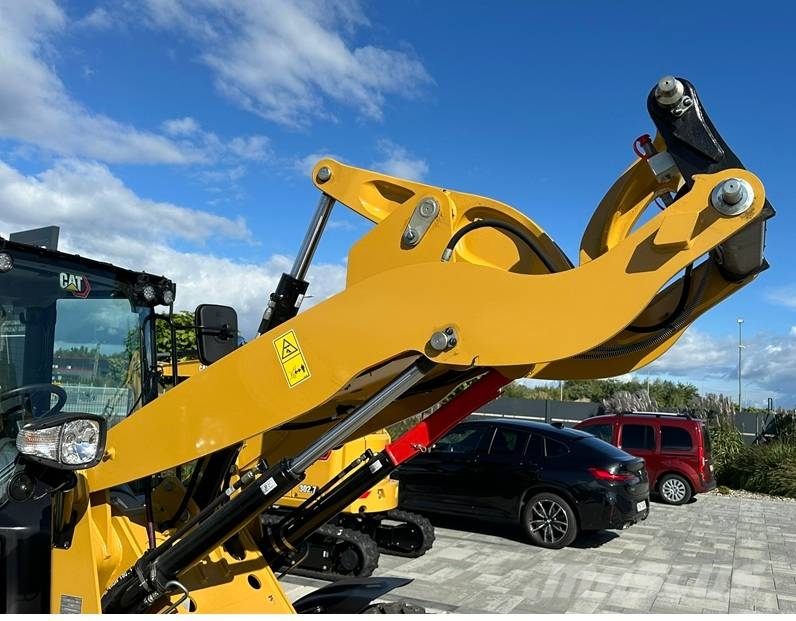 CAT 906 * BRAND NEW Wielladers