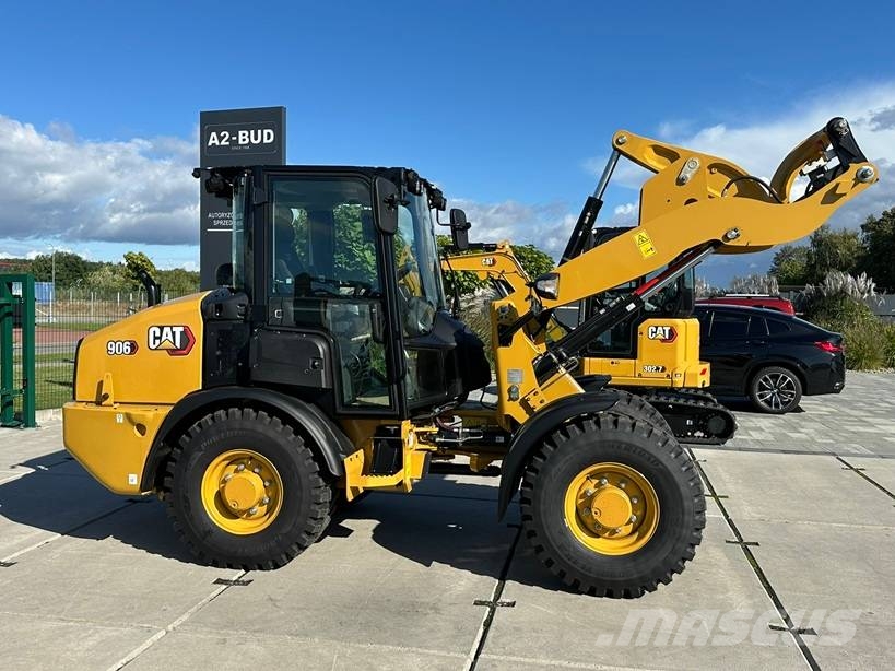 CAT 906 * BRAND NEW Wielladers