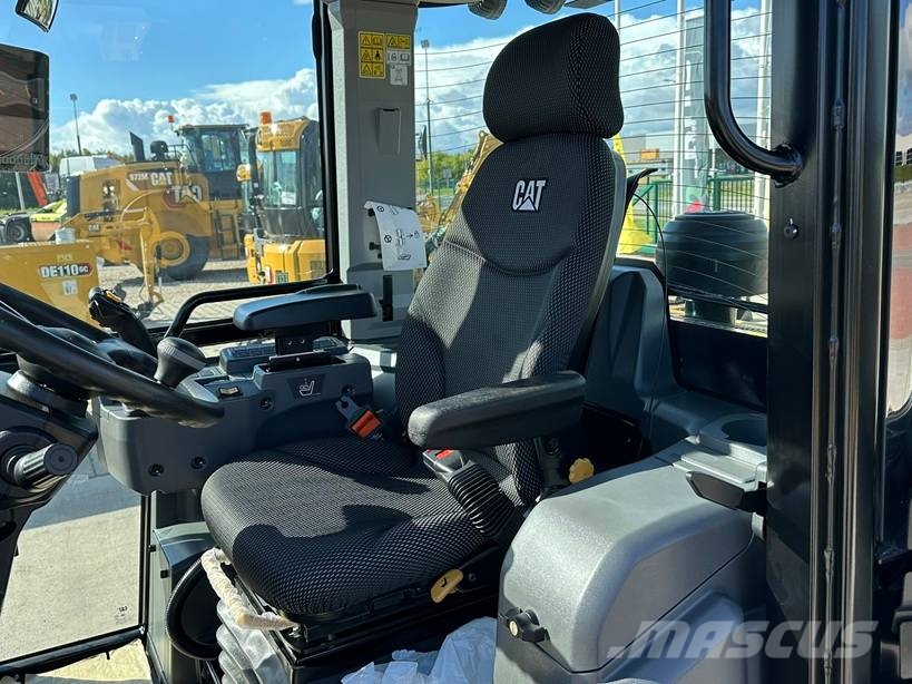 CAT 906 * BRAND NEW Wielladers