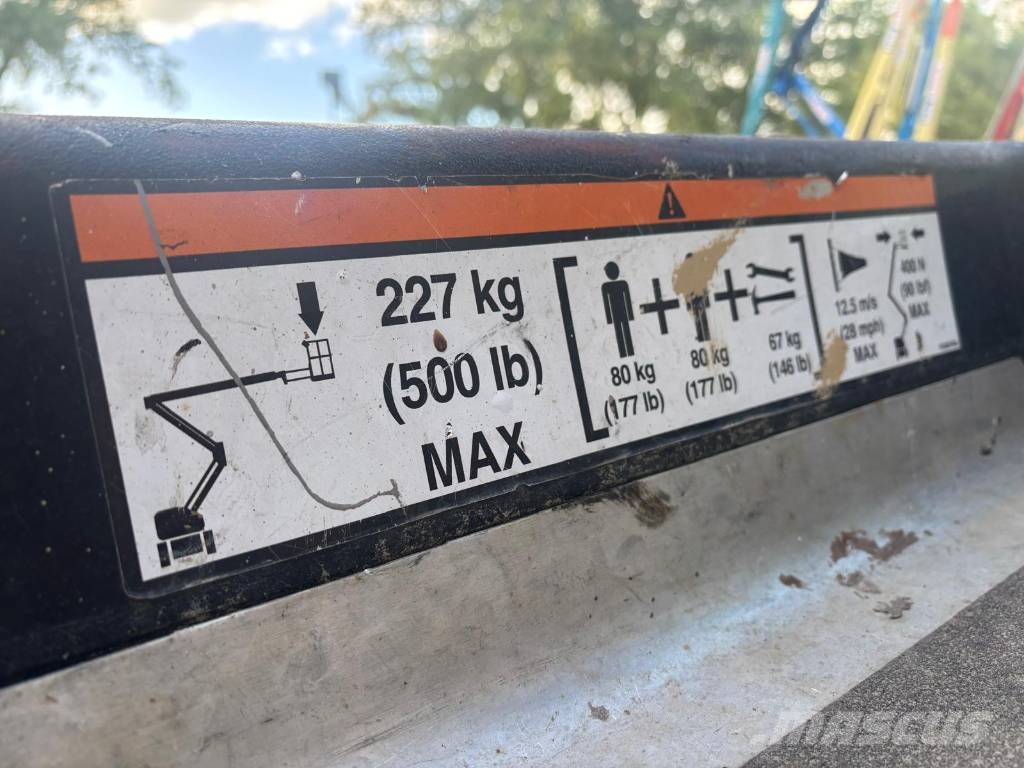 Niftylift HR12 Hybrid 4x4 Kompaktsed poomtõstukid