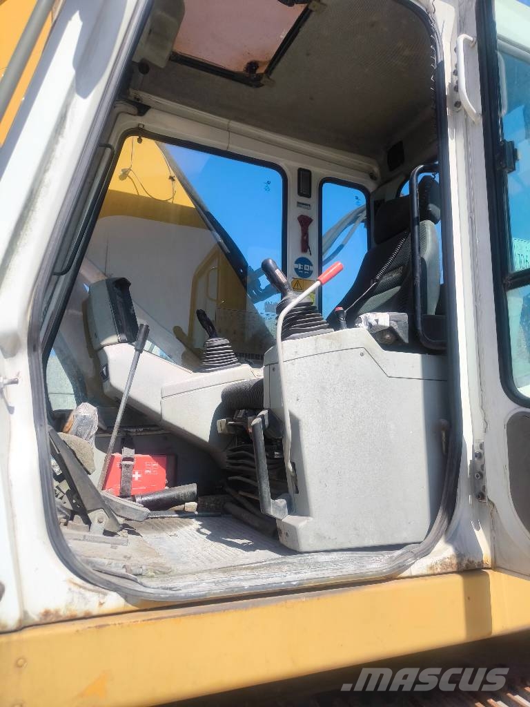 Liebherr 914 Εκσκαφείς με ερπύστριες