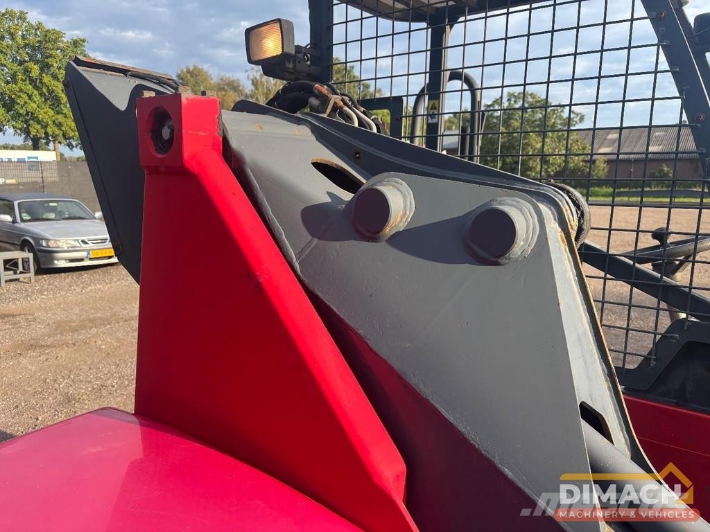 Moffet M10 25.4 telescopic boom - CE - Kubota engi Kravas mašīnām piestiprināmie pacēlāji