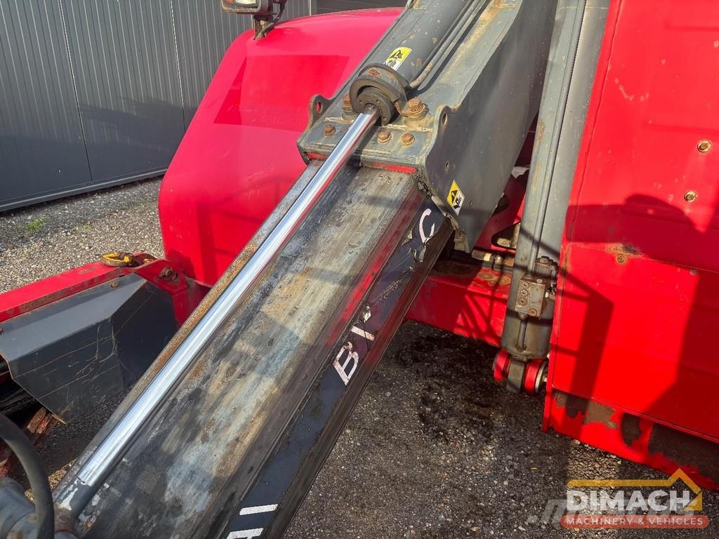Moffet M10 25.4 telescopic boom - CE - Kubota engi Kravas mašīnām piestiprināmie pacēlāji