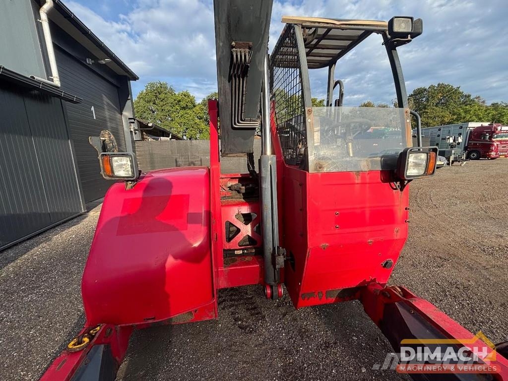 Moffet M10 25.4 telescopic boom - CE - Kubota engi Kravas mašīnām piestiprināmie pacēlāji
