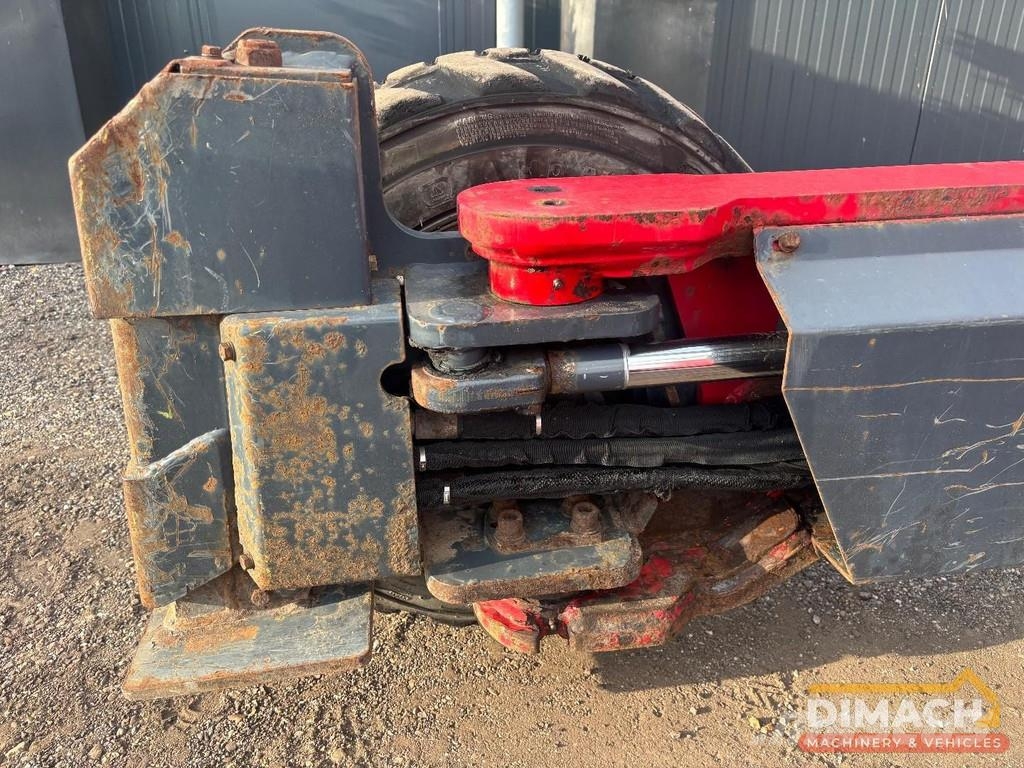 Moffet M10 25.4 telescopic boom - CE - Kubota engi Kravas mašīnām piestiprināmie pacēlāji