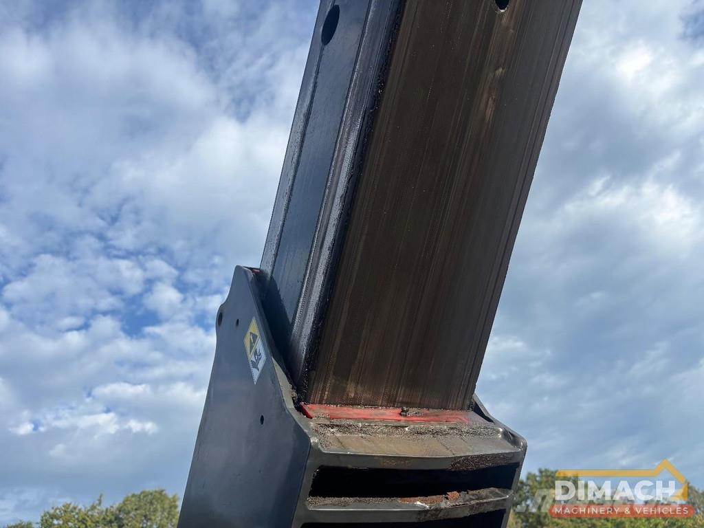 Moffet M10 25.4 telescopic boom - CE - Kubota engi Kravas mašīnām piestiprināmie pacēlāji