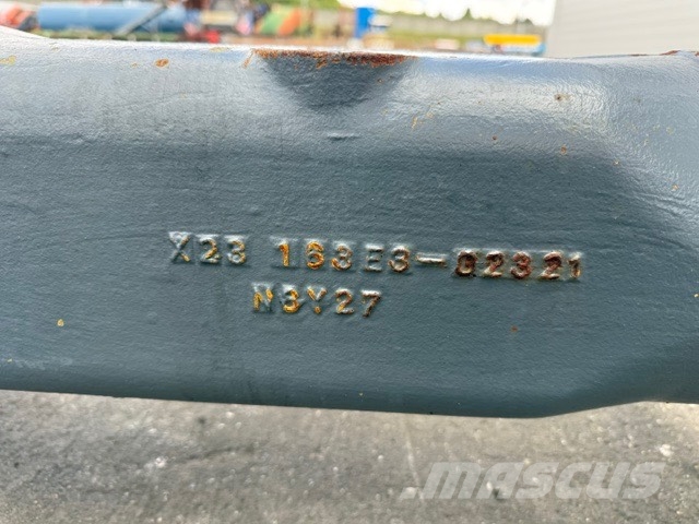 Hitachi zw 150 used rear axles محور العجلة