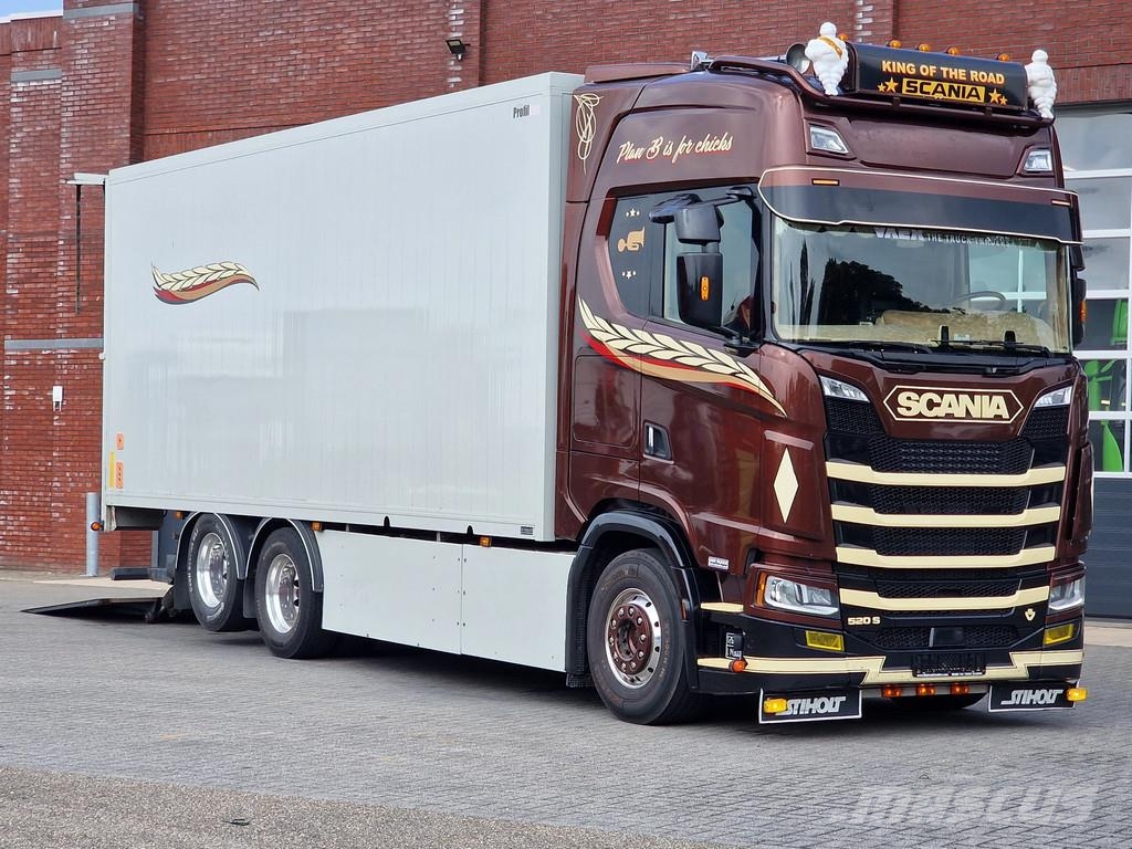 Scania S520 V8 NGS - full air - retarder- opticruise - al Camiones con caja de remolque