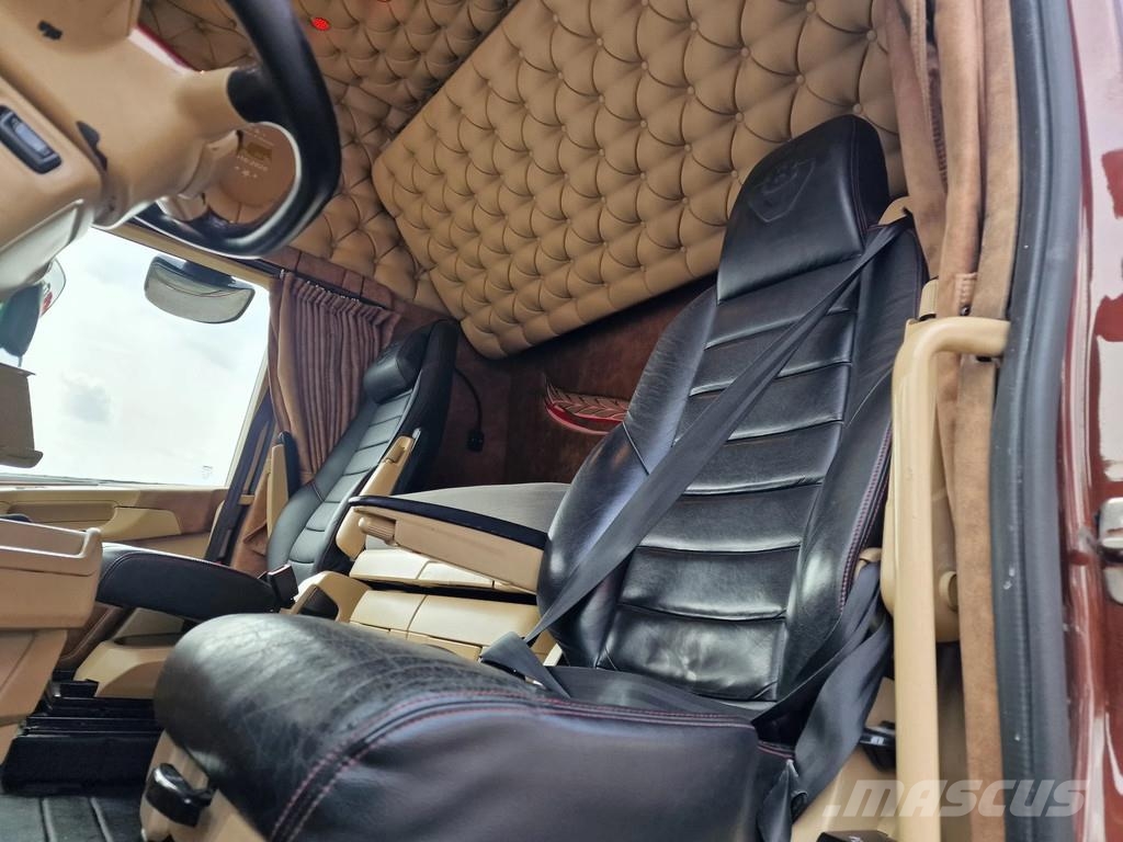 Scania S520 V8 NGS - full air - retarder- opticruise - al Camiones caja cerrada