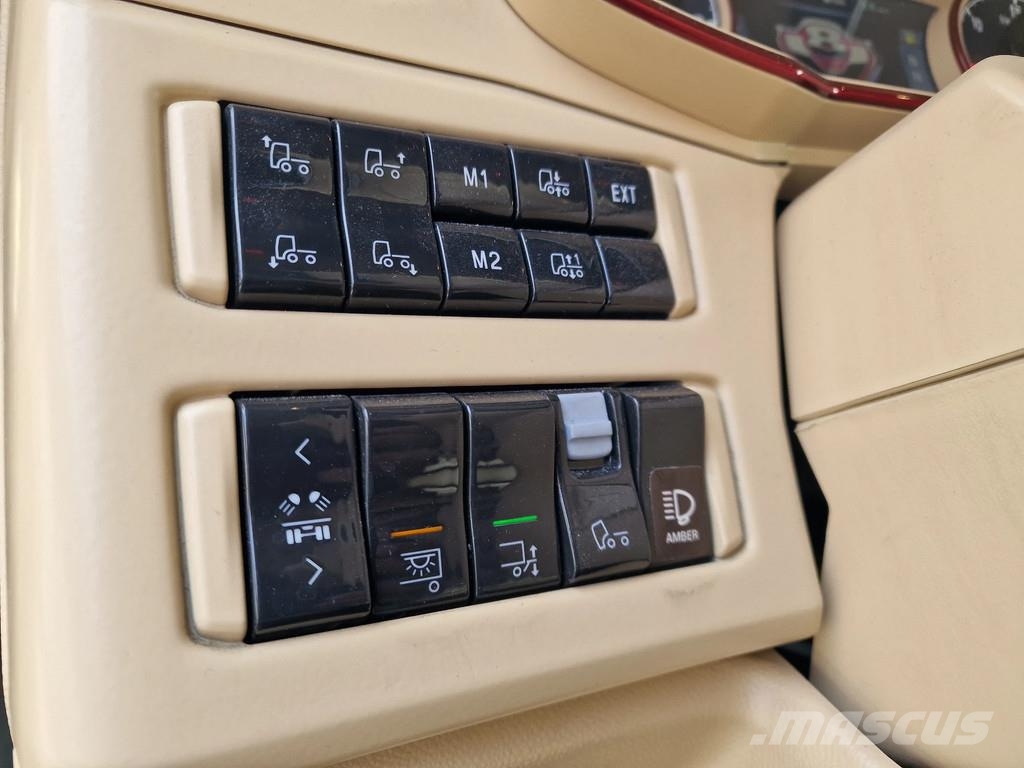 Scania S520 V8 NGS - full air - retarder- opticruise - al Camiones con caja de remolque