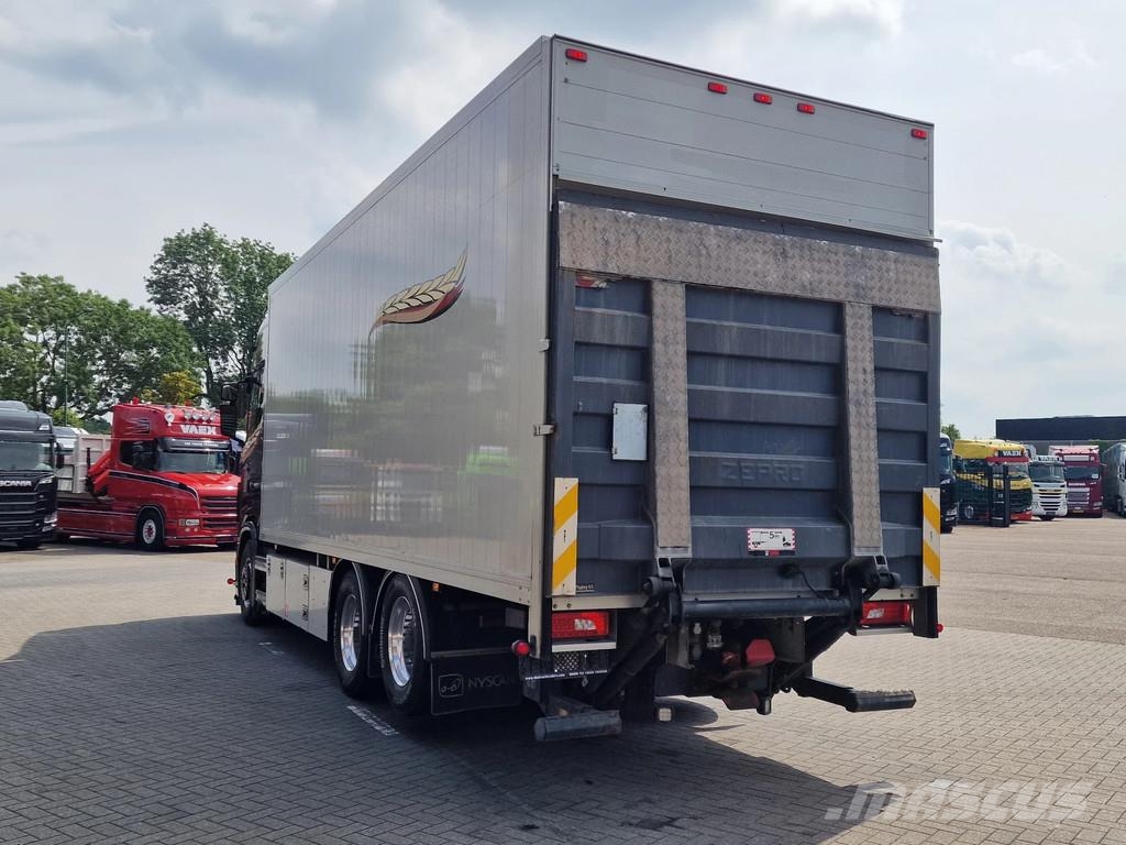 Scania S520 V8 NGS - full air - retarder- opticruise - al Camiones caja cerrada