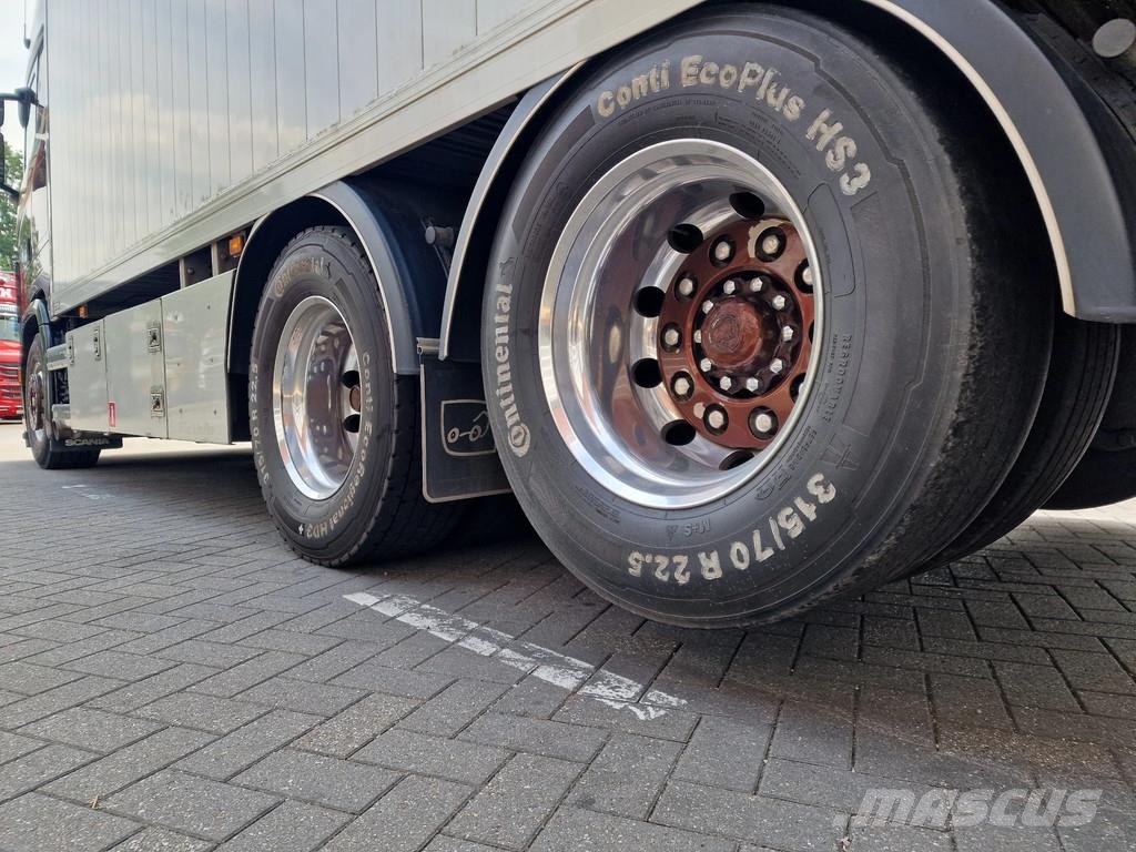Scania S520 V8 NGS - full air - retarder- opticruise - al Camiones caja cerrada