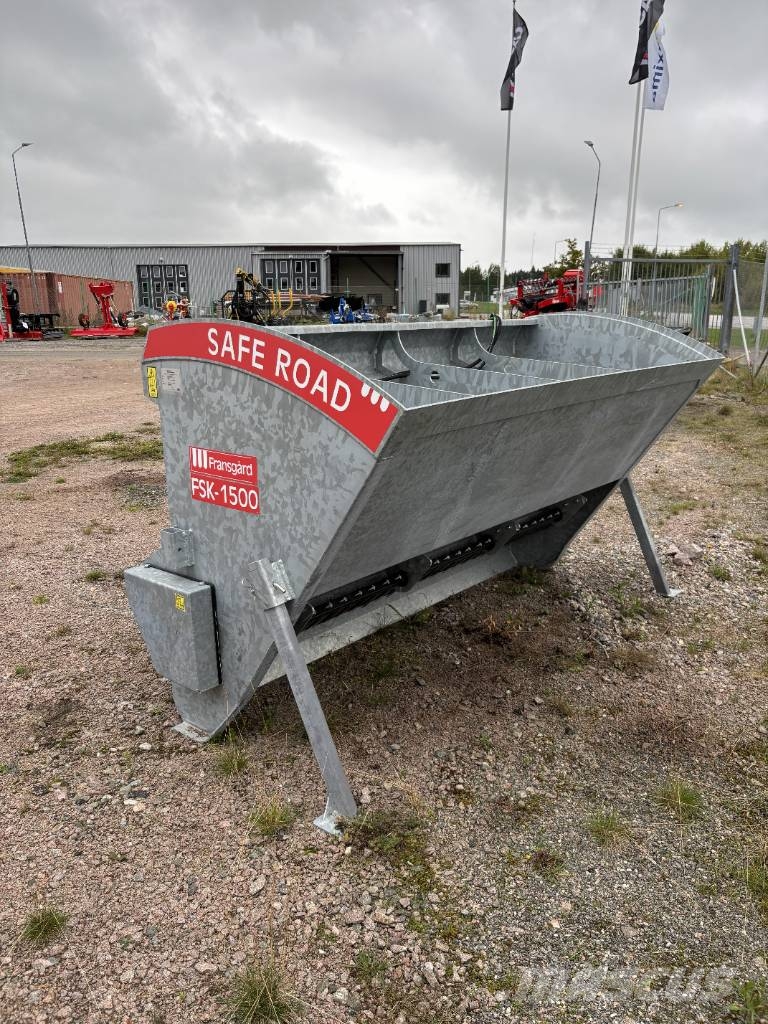 Fransgård FSK1500 sandspridare 3-pkt Zand- en zoutstrooimachines