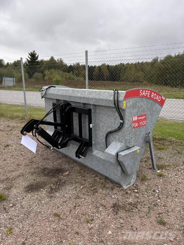 Fransgård FSK1500 sandspridare 3-pkt Zand- en zoutstrooimachines