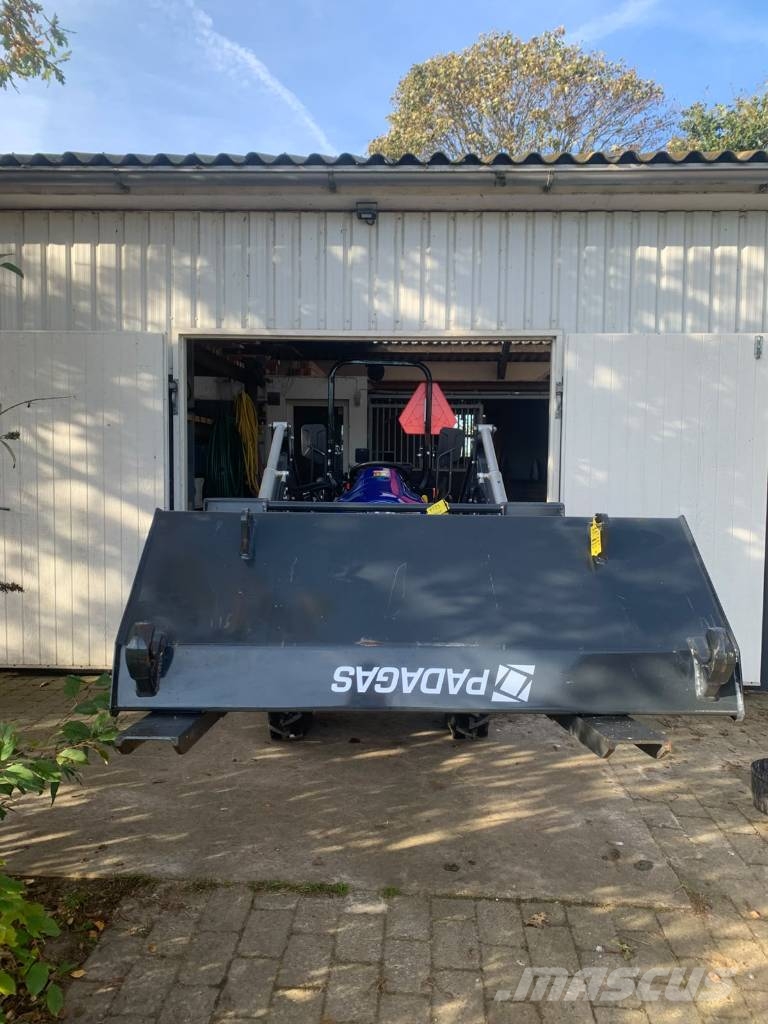 Farmtrac FT 25G HST جرارات مدمجة