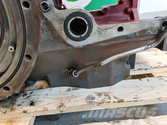 CLAAS Ares 657 differential case Rama i zawieszenie