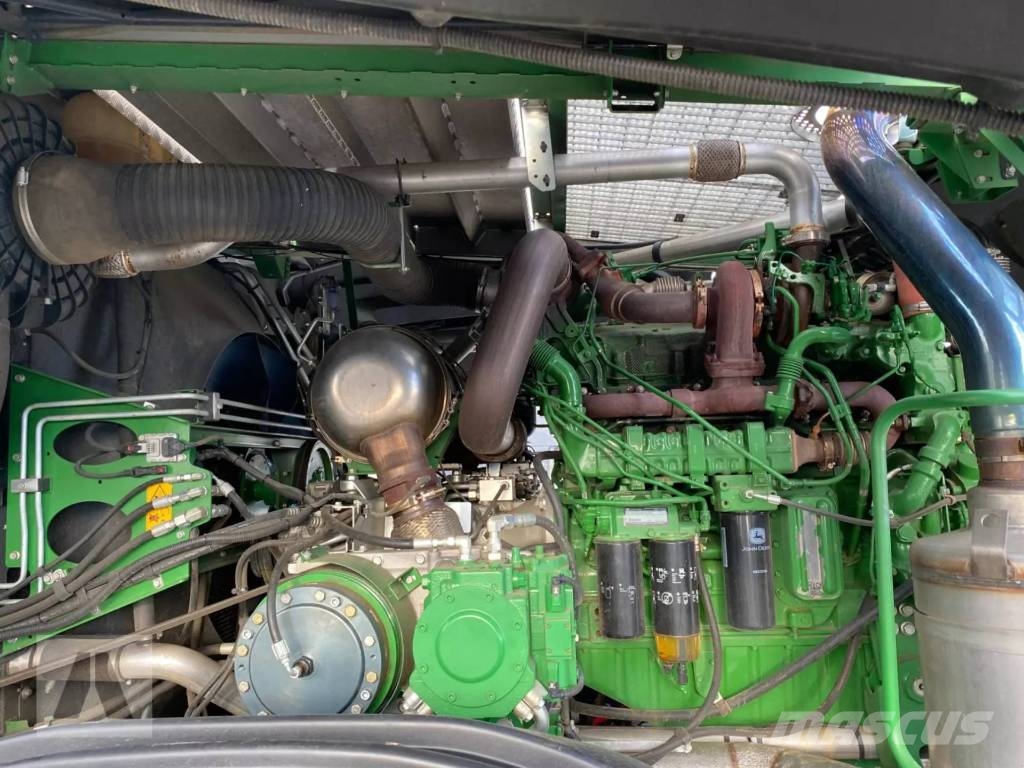 John Deere 8400 i Falciatrinciatrici