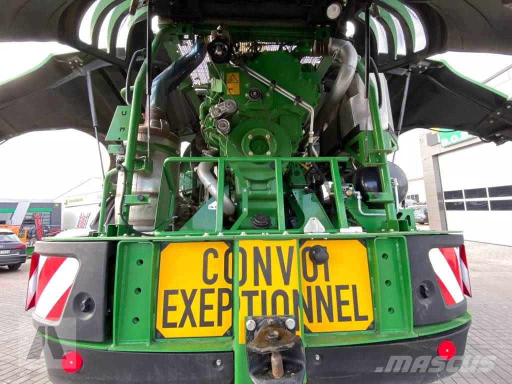 John Deere 8400 i Falciatrinciatrici