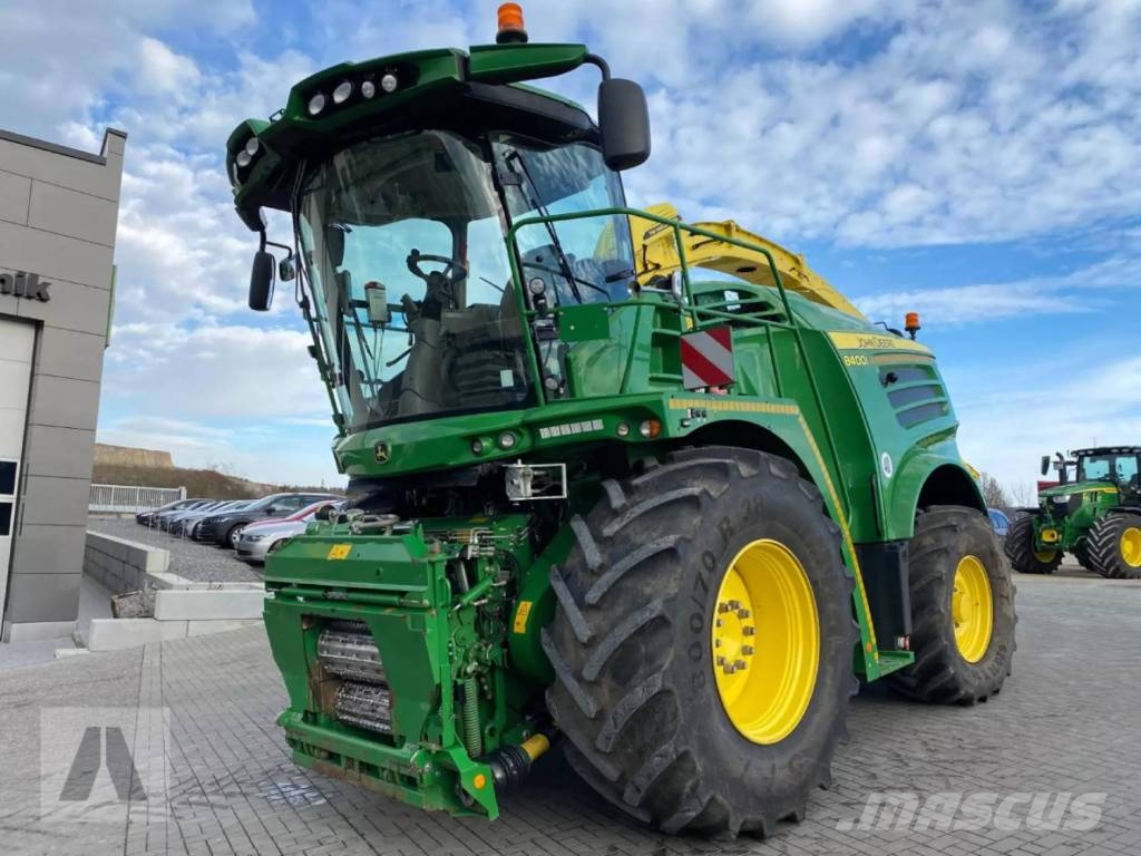John Deere 8400 i Falciatrinciatrici