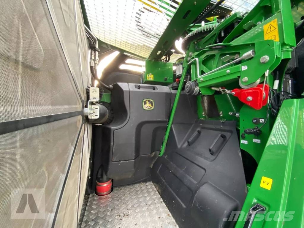 John Deere 8400 i Falciatrinciatrici