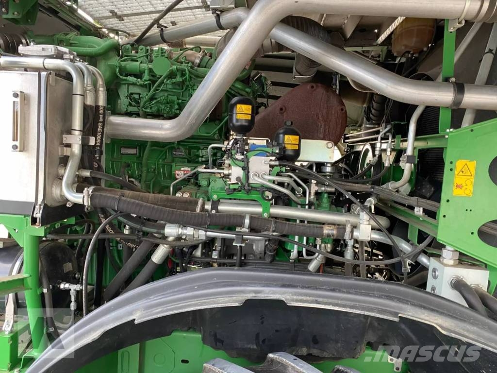 John Deere 8400 i Falciatrinciatrici