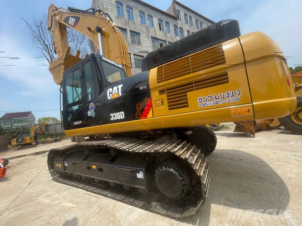 CAT 336 D Pelle sur chenilles