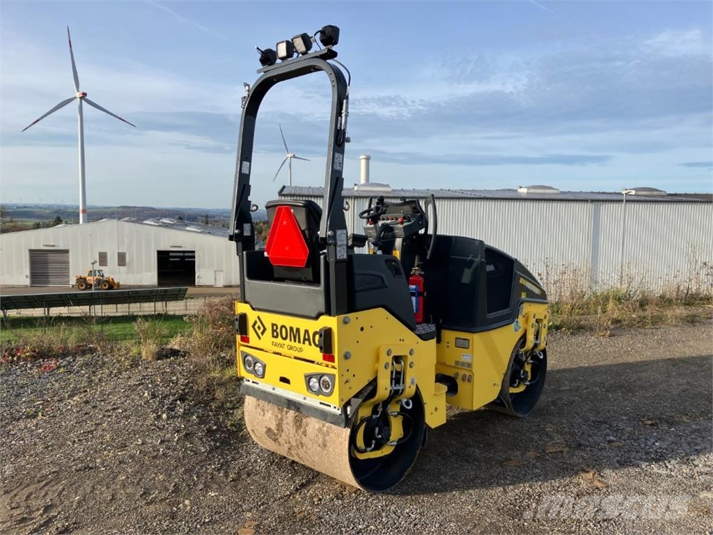 Bomag DE BW 100 AD-5 Stage V/Tier 4f Çift tamburlu silindirler