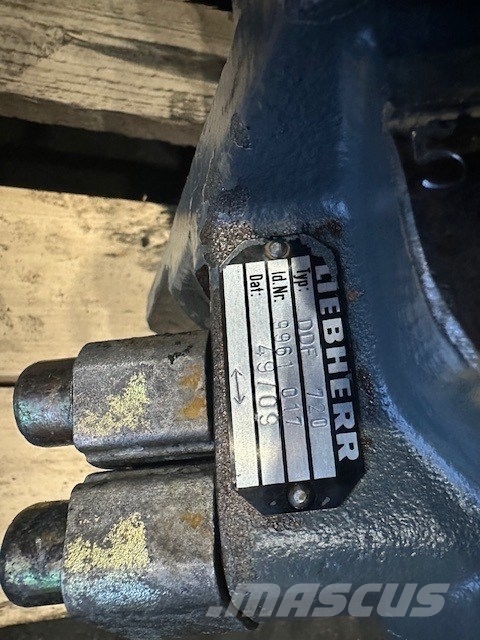 Liebherr 944 C HYDRAULIC BLOCK Hidráulicos