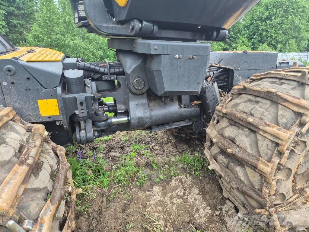 Ponsse SCORPION 8W Harvesterit