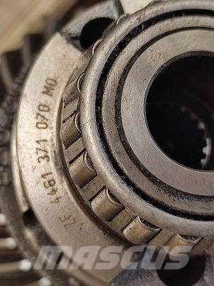 Atlas AR 65 (AP-R725) case diffetential Axles