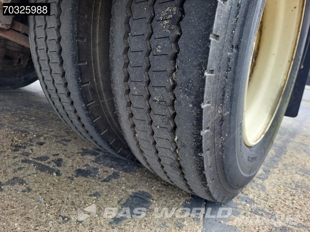  Netam-Fruehauf NEFO-1142 Elhúzható ponyvás félpótkocsik