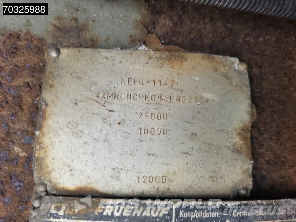  Netam-Fruehauf NEFO-1142 Elhúzható ponyvás félpótkocsik