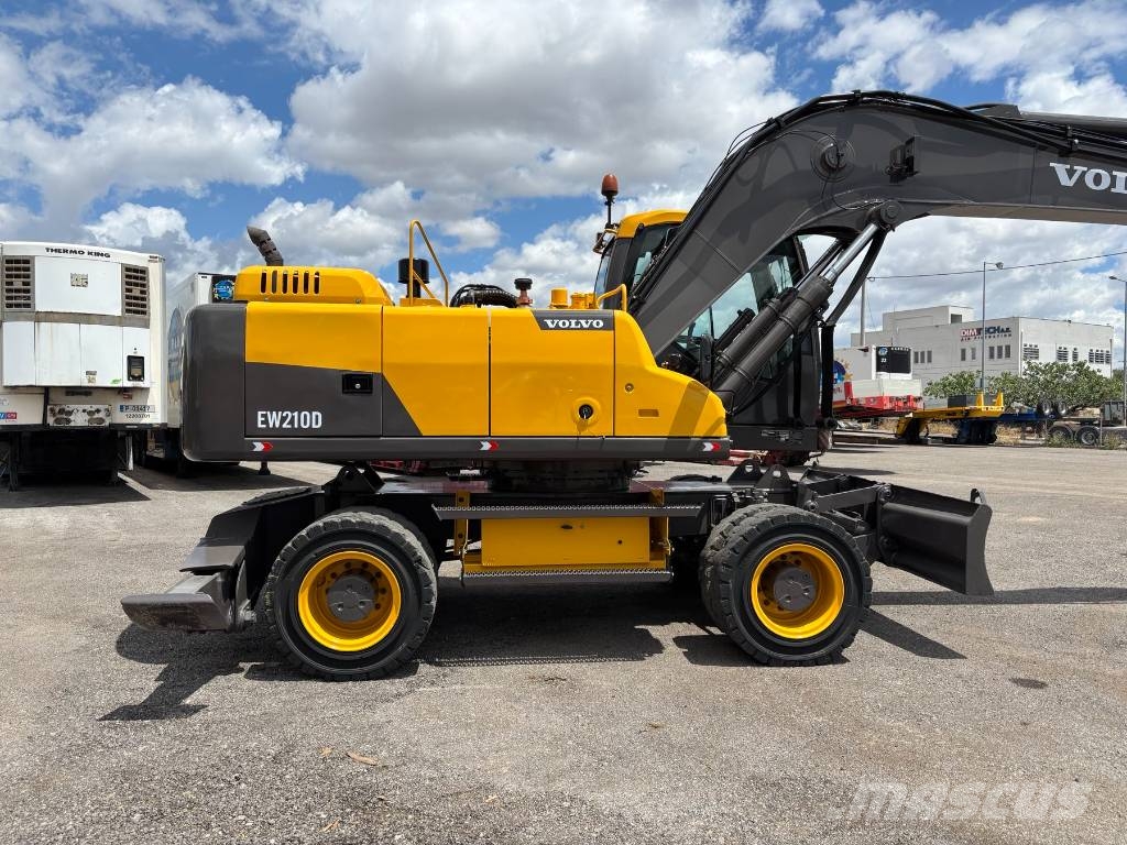 Volvo EW 210 D Escavadeiras de rodas