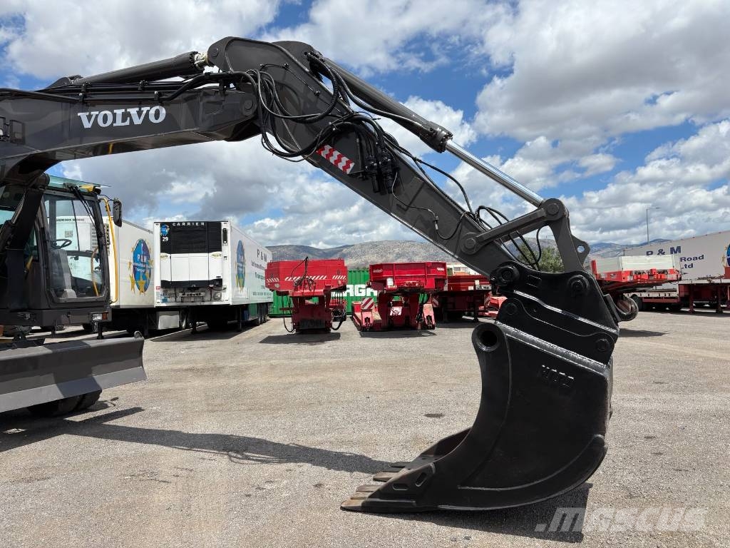 Volvo EW 210 D Escavadeiras de rodas