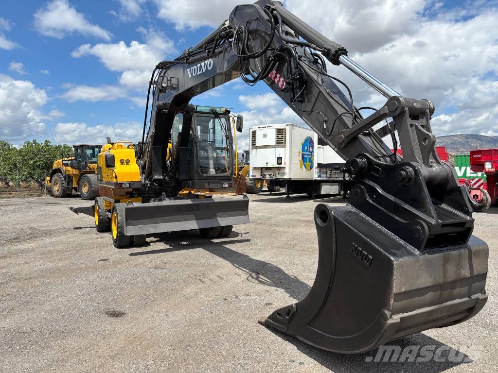 Volvo EW 210 D Escavadeiras de rodas