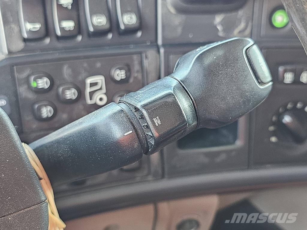 Scania R580 8X4 COMBI SPECIAL Pašizgāzējs