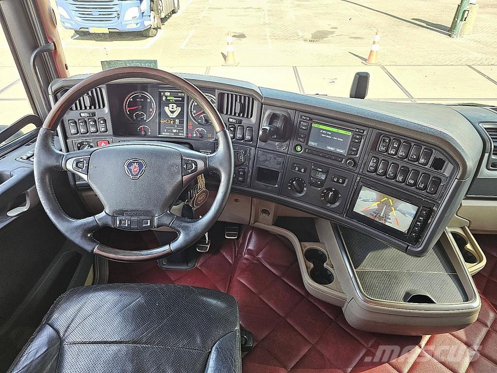 Scania R580 8X4 COMBI SPECIAL Pašizgāzējs