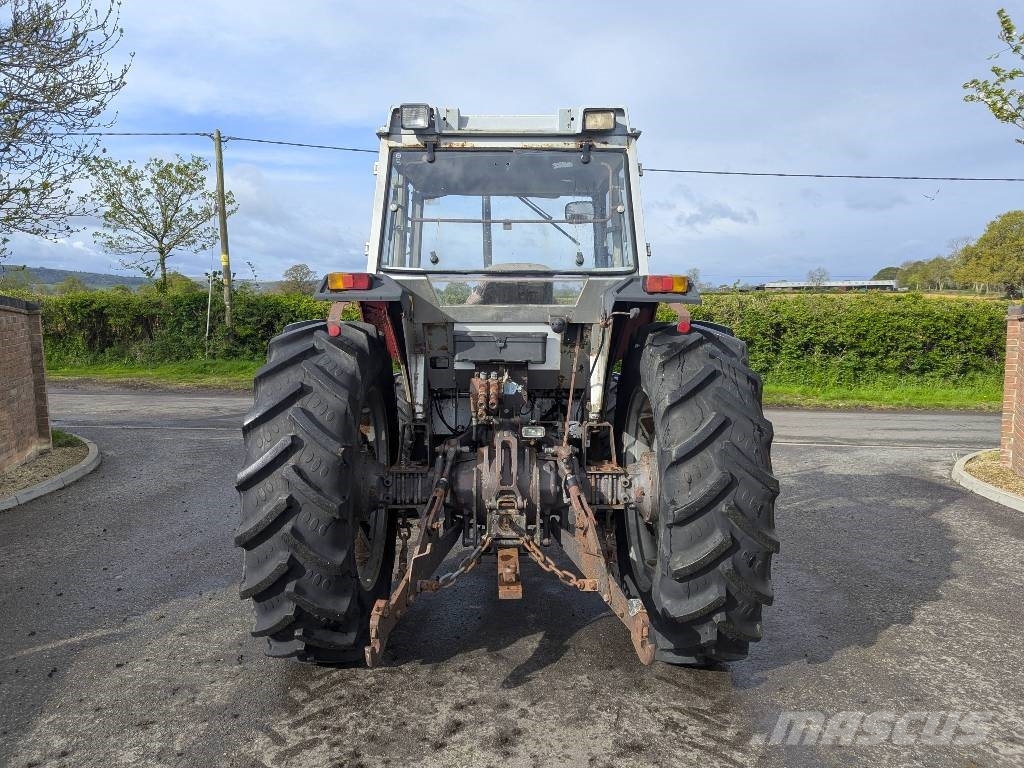 Massey Ferguson 399 Traktorid